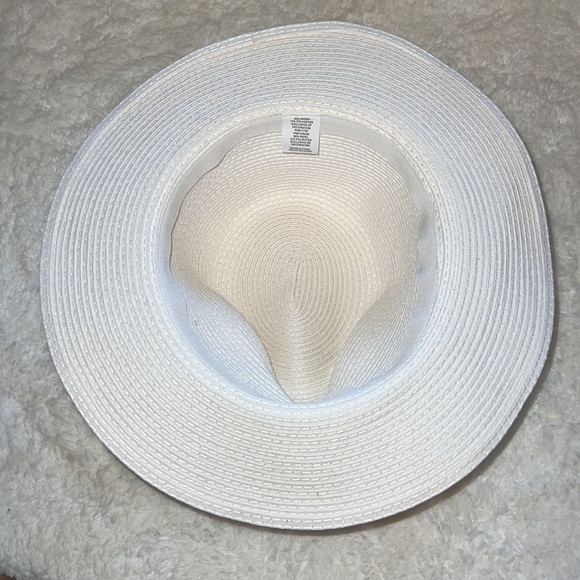 Women’s White and Black Fedora hat! Brand new. Never worn. - Picture 3 of 4